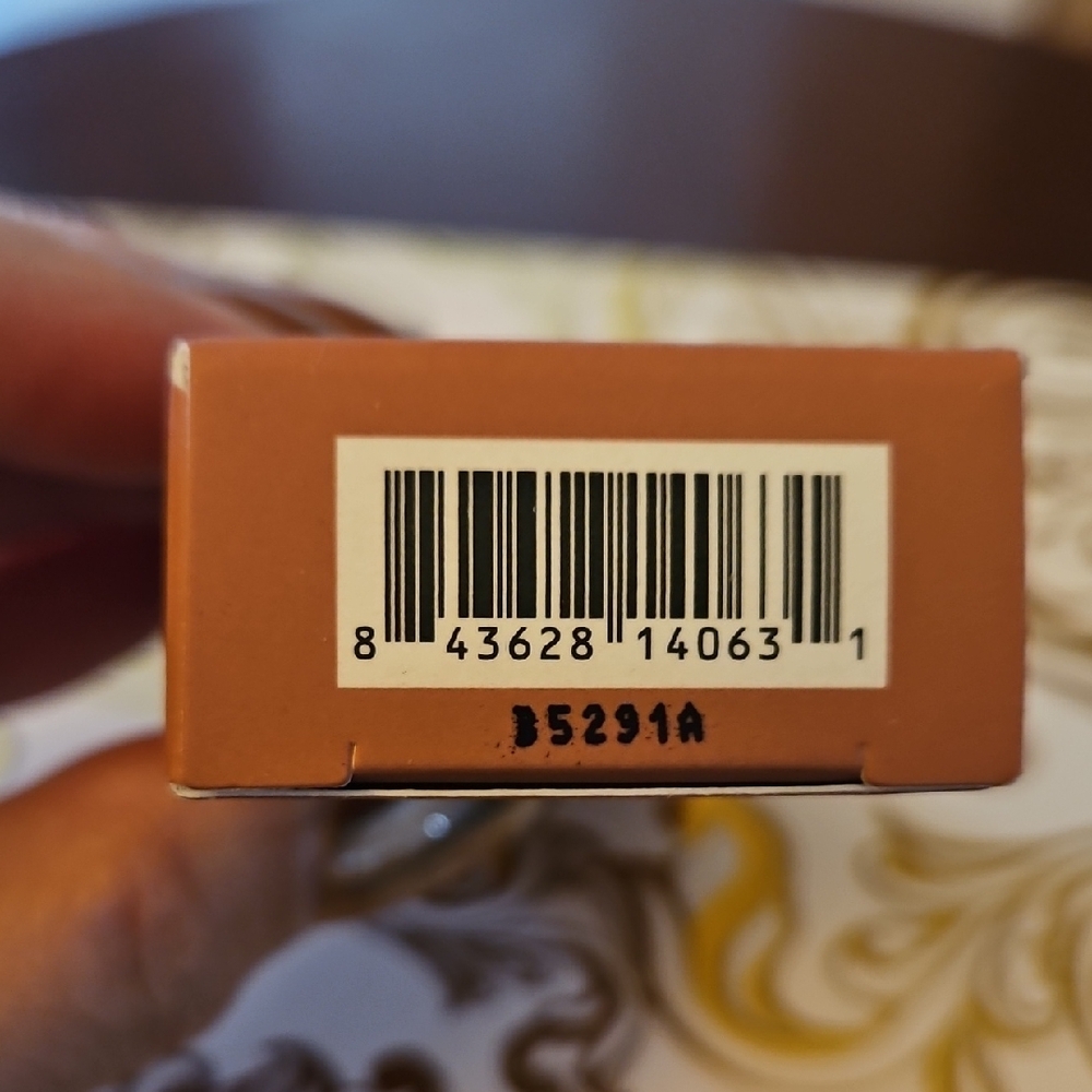 Patrick Ta Blush Duo — Warm Brown & Tan Shades - Picture 4 of 8